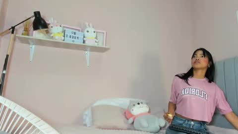mary_cute9 online show from September 2025 12:32:01 PM