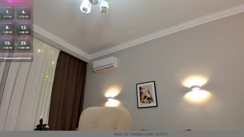 Snapshot of mary_delray chatting on December 2024 10:37:01 PM Mary online show from December 2024 10:37:01 PM