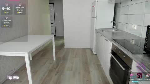 Mary Mey online show from April 2026 12:17:02 PM