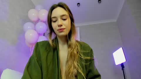 HelIo  Everyone Im MaryWelcome  to my room and  lets have  a good  time  together with me   online show from April 2026 08:17:02 AM