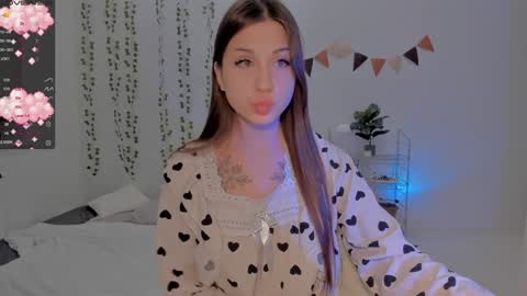 Snapshot of mary_tim chatting on December 2024 07:25:02 PM Maryana online show from December 2024 07:25:02 PM