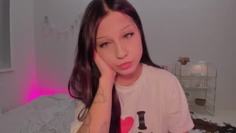 Snapshot of mary_tim chatting on September 2025 02:00:01 PM Maryana online show from September 2025 02:00:01 PM