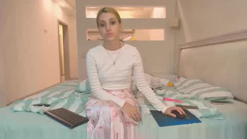 marya442004 online show from September 2025 09:29:02 PM