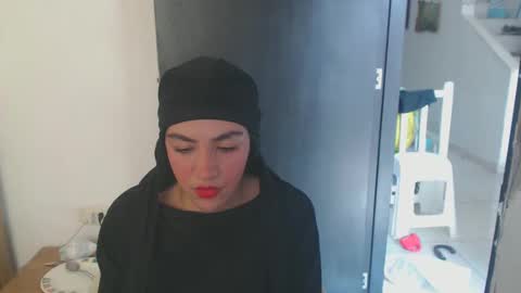 Snapshot of maryam_arabicmilk chatting on December 2024 07:01:02 PM maryam_arabicmilk online show from December 2024 07:01:02 PM