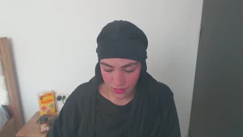 Snapshot of maryam_arabicmilk chatting on December 2024 08:45:01 PM maryam_arabicmilk online show from December 2024 08:45:01 PM