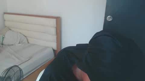 Snapshot of maryam_arabicmilk chatting on January 2025 07:44:02 PM maryam_arabicmilk online show from January 2025 07:44:02 PM