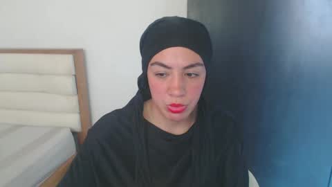 Snapshot of maryam_arabicmilk chatting on February 2025 03:27:01 PM maryam_arabicmilk online show from February 2025 03:27:01 PM