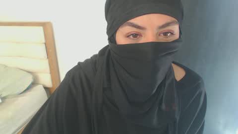 Snapshot of maryam_arabicmilk chatting on February 2025 08:24:01 PM maryam_arabicmilk online show from February 2025 08:24:01 PM