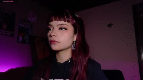     online show from April 2026 04:39:01 AM