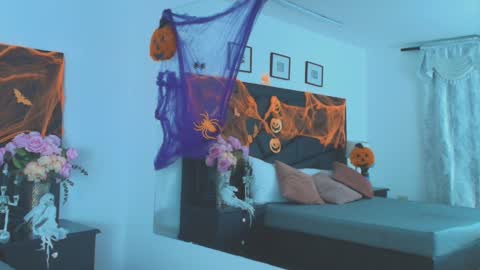       online show from October 2025 01:35:01 AM