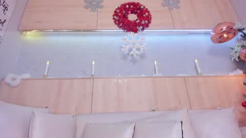   online show from December 2024 04:38:01 PM