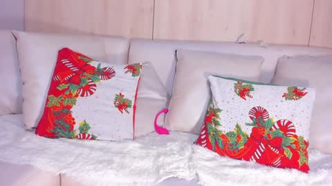   online show from December 2024 03:22:01 PM