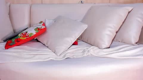   online show from December 2024 03:15:01 PM