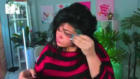 Mary online show from November 2025 02:33:01 AM