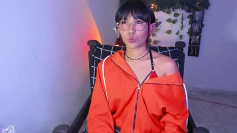 maria online show from October 2025 07:59:01 PM