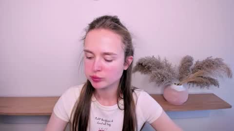 Mari online show from April 2026 08:31:01 AM