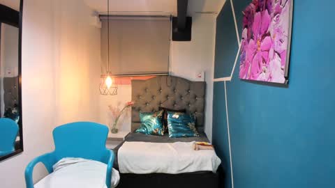 Marylin online show from December 2024 01:50:02 AM