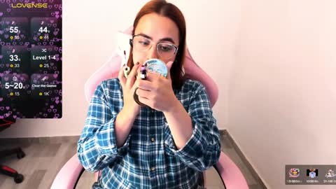 Dulce Maria online show from January 2025 04:14:02 AM