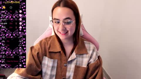 Dulce Maria online show from February 2025 04:59:02 AM