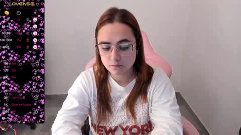 Dulce Maria online show from March 2025 05:08:01 AM