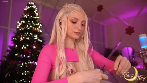 Mary online show from December 2024 10:55:02 PM