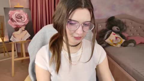 Mary online show from November 2025 05:37:02 PM