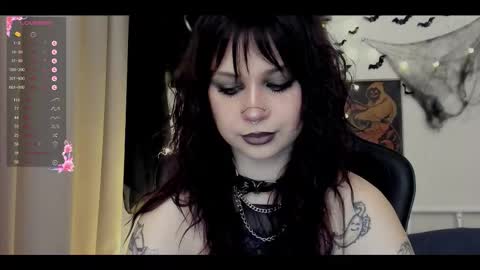 Mary x online show from October 2025 09:21:02 AM