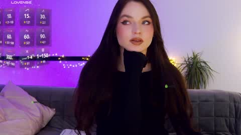 Marina online show from January 2025 03:58:02 PM