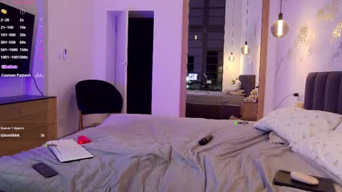 Marina online show from March 2025 05:33:01 PM