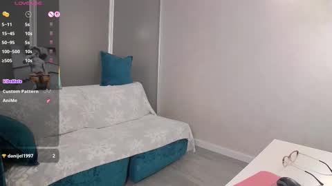 Snapshot of marysantamonika chatting on November 2025 05:20:01 PM Mary online show from November 2025 05:20:01 PM