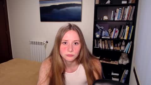 Mary online show from April 2026 07:19:01 PM