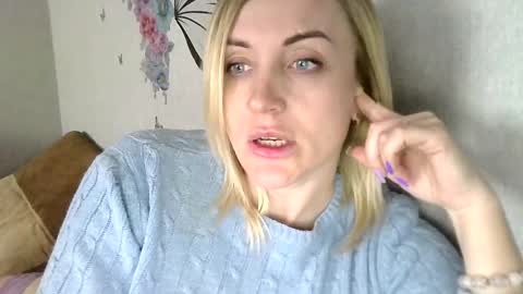 maryyemm online show from March 2025 02:51:01 PM