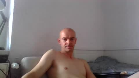 Snapshot of maserstti chatting on June 2026 04:22:01 PM maserstti online show from June 2026 04:22:01 PM