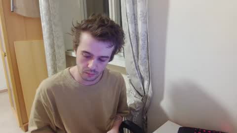 Snapshot of mash_potatoes_are_good chatting on December 2024 09:28:01 PM mash_potatoes_are_good online show from December 2024 09:28:01 PM