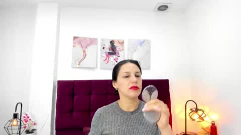 Snapshot of mashapink chatting on September 2025 12:40:01 PM MashaPink online show from September 2025 12:40:01 PM