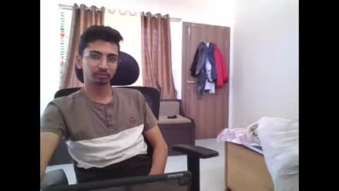 maskboyz2003 online show from December 2024 09:02:02 AM