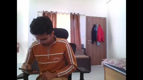 maskboyz2003 online show from December 2024 04:20:02 AM