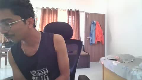 maskboyz2003 online show from January 2025 04:28:01 AM