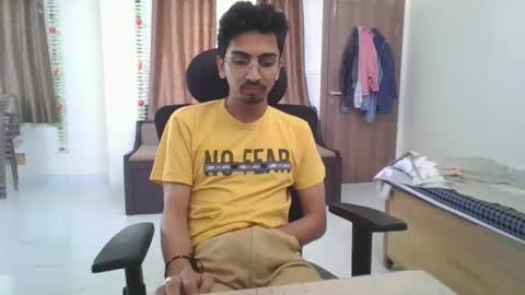 maskboyz2003 online show from February 2025 08:09:02 AM