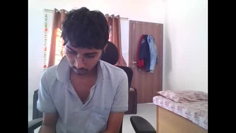 maskboyz2003 online show from February 2025 03:42:01 AM