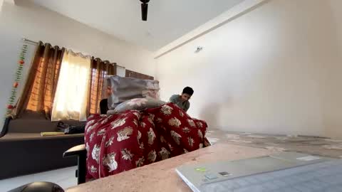 Mask Boy online show from December 2024 03:23:02 AM