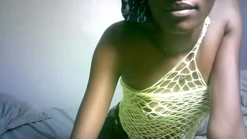 Snapshot of maskgang001 chatting on March 2026 05:22:01 AM maskgang001 online show from March 2026 05:22:01 AM