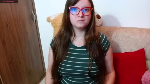 Monica online show from May 2026 09:42:01 PM