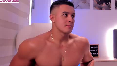 Mason Bennet online show from February 2025 04:07:01 AM