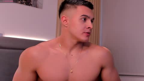Snapshot of mason_bennet chatting on April 2026 09:45:01 PM Mason Bennet online show from April 2026 09:45:01 PM