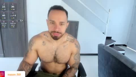 Snapshot of mason_fit chatting on April 2026 12:32:01 PM Mason Andre online show from April 2026 12:32:01 PM