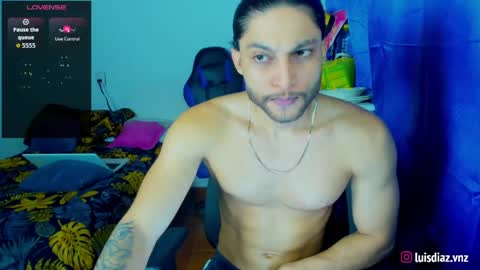 Snapshot of massatgeserotics chatting on May 2026 11:13:01 PM I Am Odin online show from May 2026 11:13:01 PM