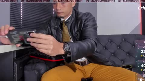 I am Massimo online show from February 2026 12:37:02 PM