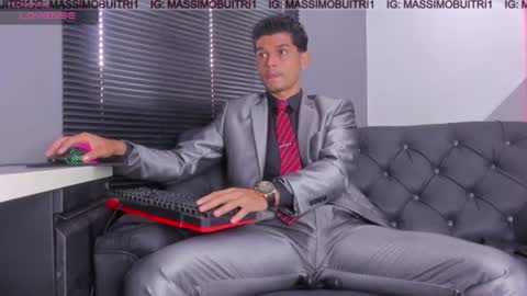 I am Massimo online show from July 2026 01:28:01 PM