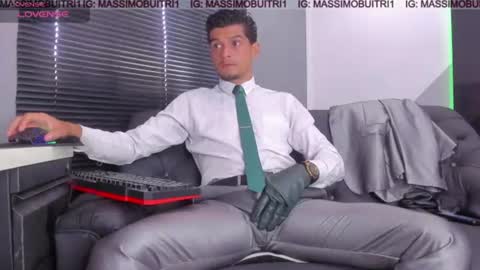 I am Massimo online show from July 2026 01:18:02 PM
